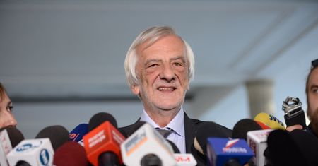 Tajne poprawki PiS do prezydenckich ustaw. Terlecki: czekamy na ruch prezydenta