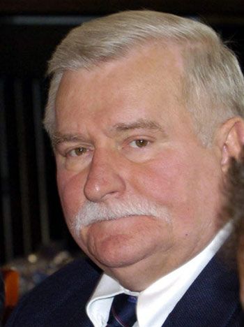 "Decyzja Wałęsy to ostateczne odpolitycznienie 'Solidarności'"