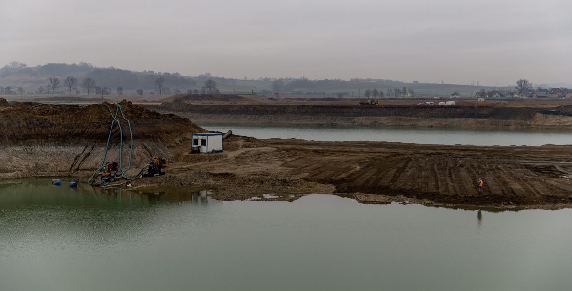 Miejsce, w którym znajdowały się stare Nieboczowy. Budowa zbiornika retencyjnego. Grudzień 2015 roku 