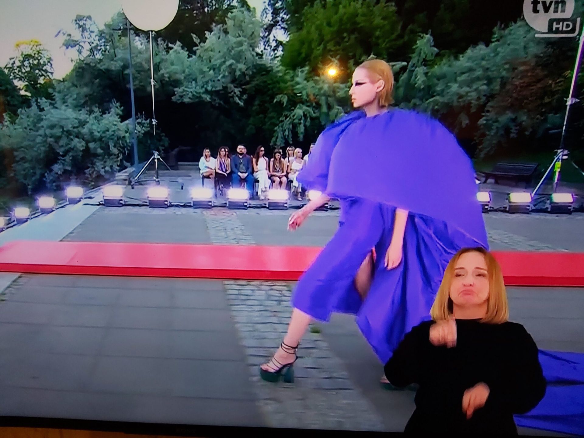 Top Model 11. Tłumacz migowy