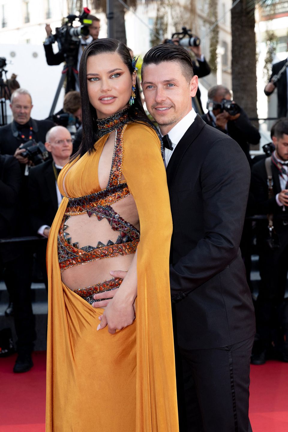 Adriana Lima na premierze filmu "Elvis" w Cannes 2022