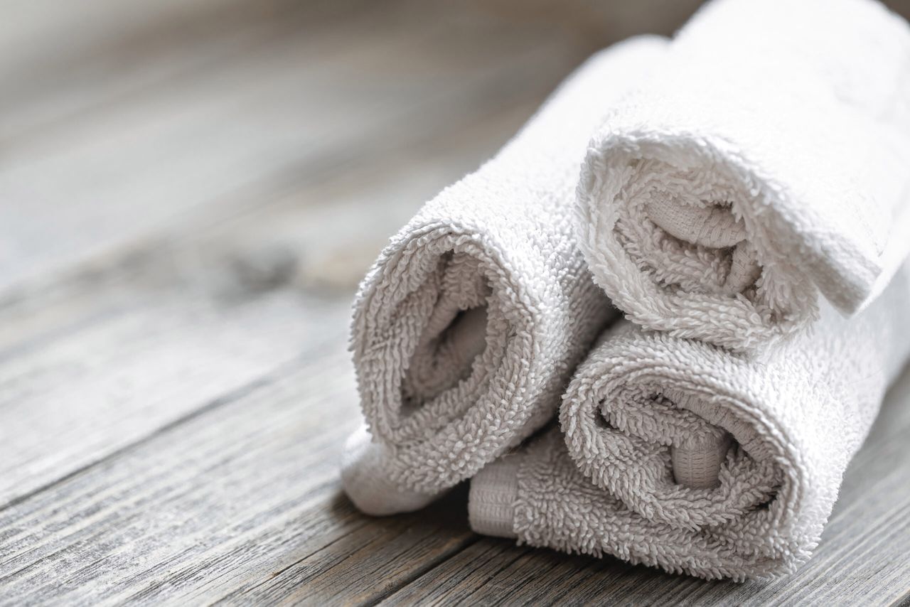 Jak wybielić ręczniki domowym sposobem? fot. freepik