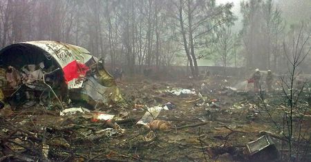 TVP podsyca teorie spiskowe o katastrofie Smoleńskiej
