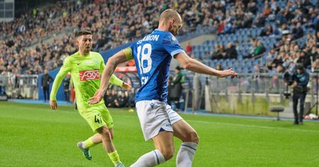 Lech Poznań Utrzymuje Dominację w Derby: Velde Bohaterem Spotkania