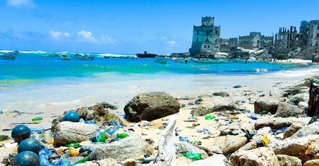 Krwawy zamach na plaży w Mogadiszu: co najmniej 32 ofiary śmiertelne