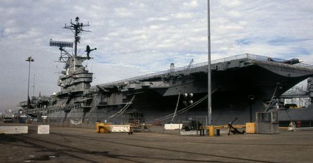 USA wzmacnia obecność wojskową na Bliskim Wschodzie w odpowiedzi na groźby Iranu