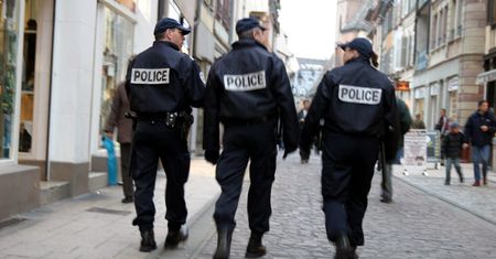 Francuzi chcą zatrudnić 8000 dodatkowych policjantów
