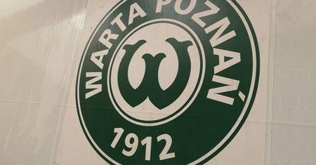 Warta Poznań rozstała się z trenerem. Kto poprowadzi drużynę w najbliższym meczu?