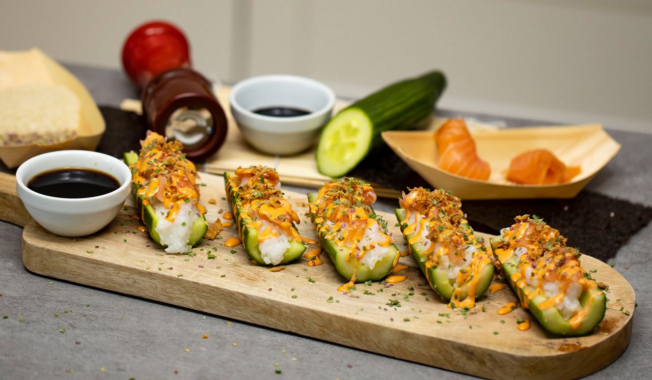 Sushi łódeczki- Pyszności