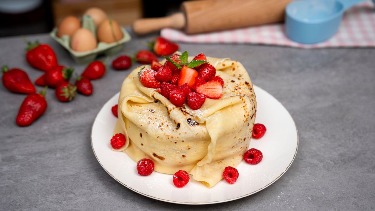 Tort naleśnikowy z mascarpone i owocami- Pyszności