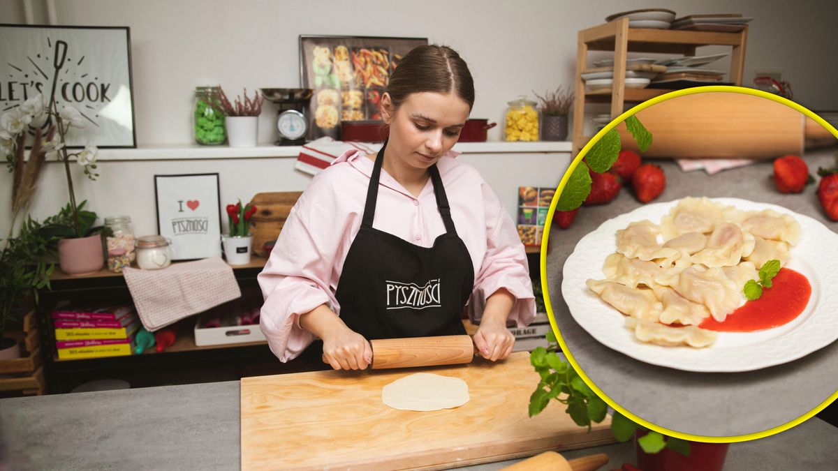 Pierogi z rabarbarem- Pyszności