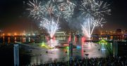 Wspaniałe fajerwerki rozświetlają moskiewskie niebo w ramach międzynarodowego festiwalu Rostec