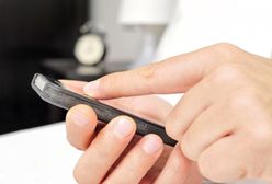 Play ostrzega przed fałszywymi SMS-ami. Groźby blokady telefonu