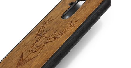 Drewniane etui na telefon - co jest źródłem jego popularności?