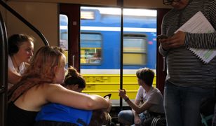 PKP kontra upały. Napoje dla pasażerów, gdy pociąg spóźni się… 120 minut