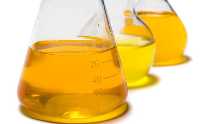 Dodatki mają znaczenie – przewaga syntetyków nad olejami mineralnymi