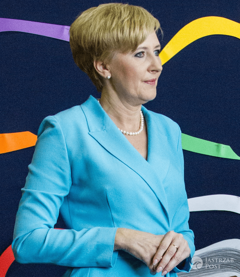 Agata Duda w błękitnej sukience w Lubniu