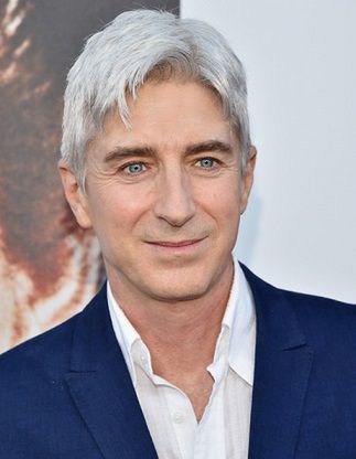 Lenny Von Dohlen to amerykański aktor, znany z roli Howarda w Miasteczku Twin Peaks.