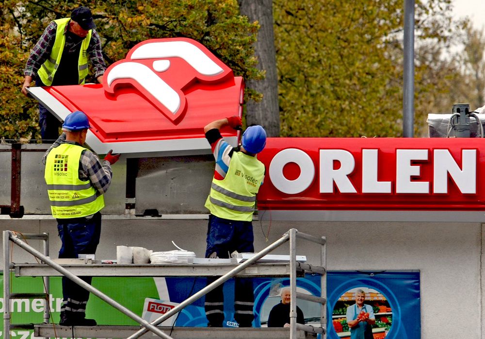 Oferta sklepów na stacjach Orlen stale się poszerza. Teraz koncern wprowadzi własne batony