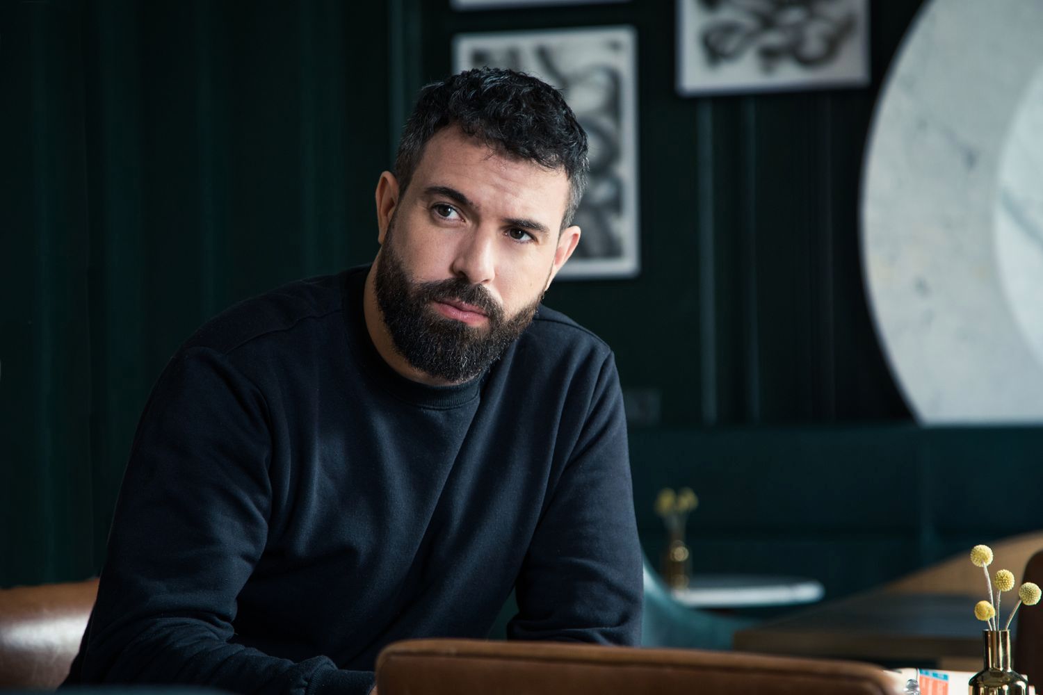 Tom Cullen gra w "Templariuszach" Landry'ego