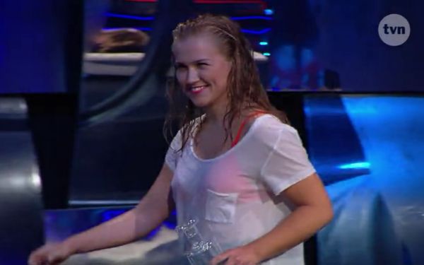 Bożenka z "Klanu" jak miss mokrego podkoszulka!