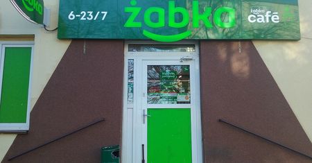 Żabka planuje podbój handlu na dworcach, stacjach metra i przejściach podziemnych