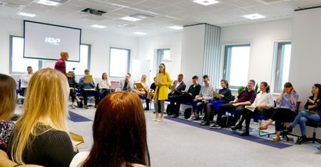 Lidl kusi studentów. 3300 zł za miesiąc praktyk