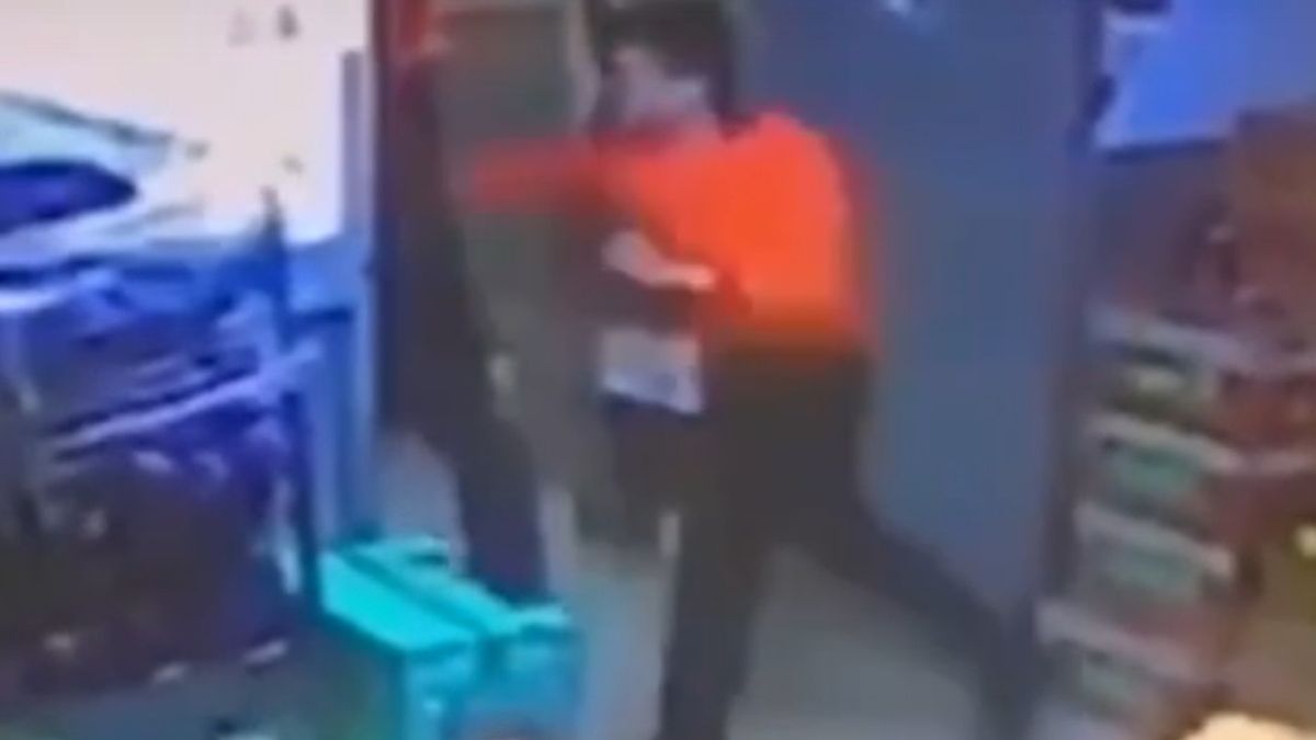 Rosja. Kasjer wymierza śmiertelny cios złodziejowi