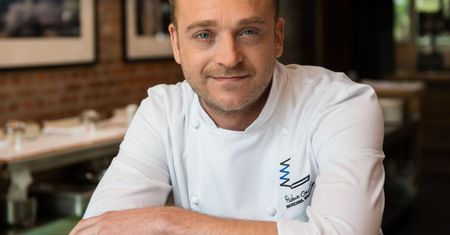 Ciągle szukam nowych smaków. Mateusz Gessler o gotowaniu z miłości do ludzi
