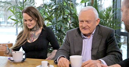 Miller tłumaczy niezręczną wypowiedź o wnuczce. "Mało mnie interesuje kto z kim śpi"