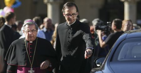 Zaskakujące reakcje na "Kler". "Proboszcz będzie leżał krzyżem"