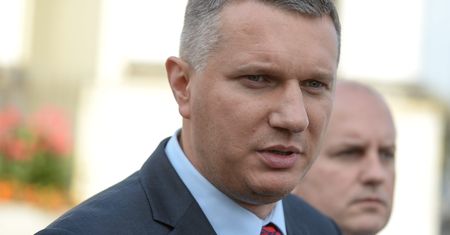Były dziennikarz "Newsweeka" pracuje dla Przemysława Wiplera. "Zna życie polityczne"
