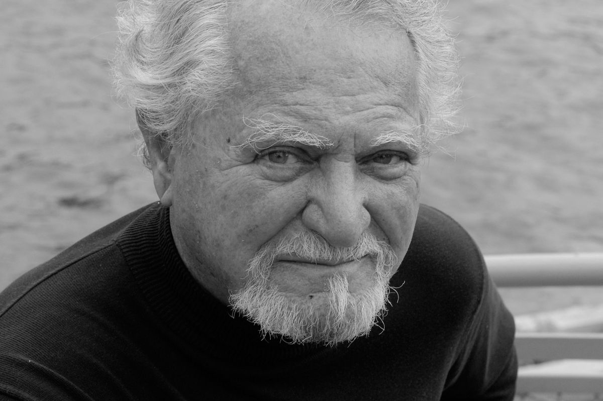 Clive Cussler nie żyje. Popularny pisarz i podróżnik miał 89 lat