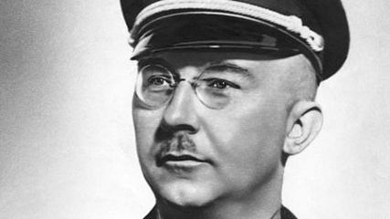 1000-stronicowa (!) biografia przerażającego kata Hitlera