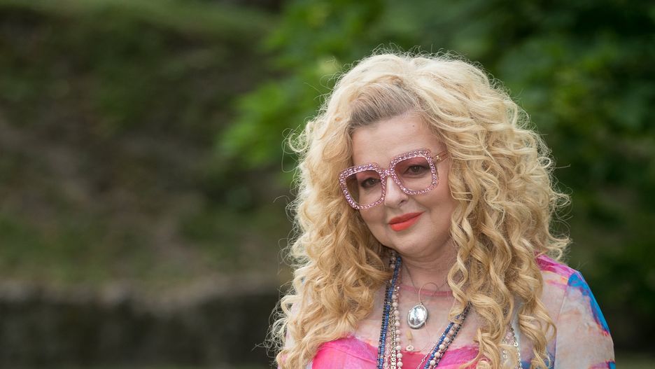 Październik jest miesiącem walki z rakiem, a Magda Gessler w tym pomaga