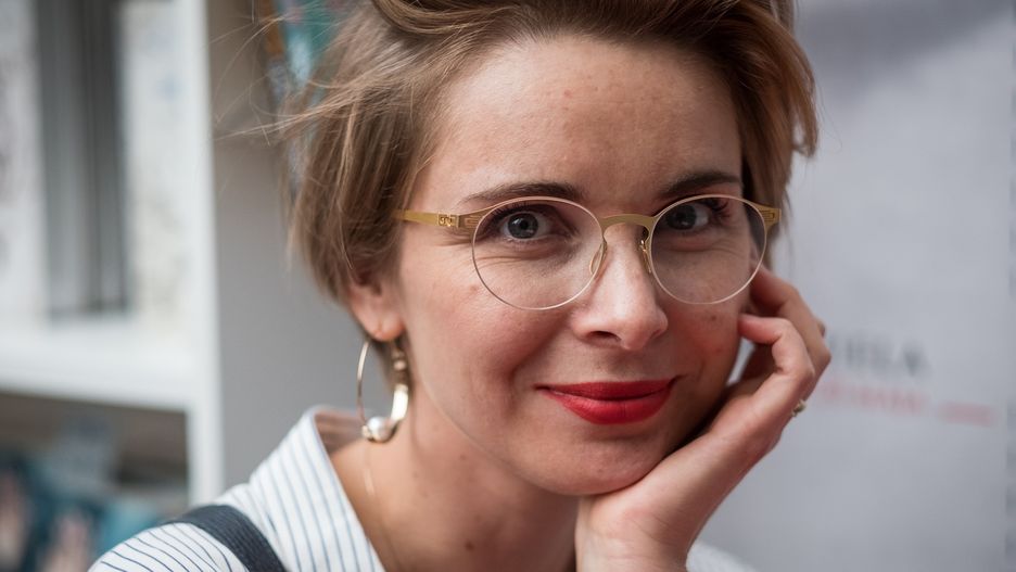 Pisarka jest żoną Marcina Mellera od 2007 r. Zdarza im się tworzyć wspólnie