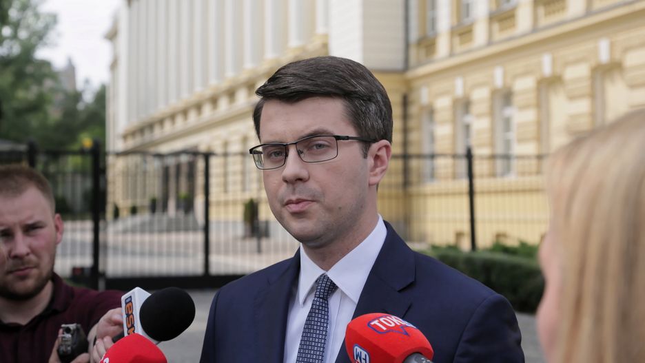 Spotkanie w Kancelarii Premiera dotyczyło zmian w ustawie o organizacji lotów najważniejszych osób w państwie