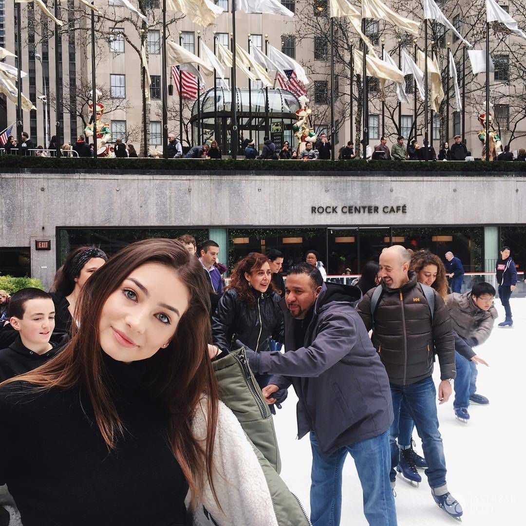 Zdjęcia Meadow Walker na Instagramie
