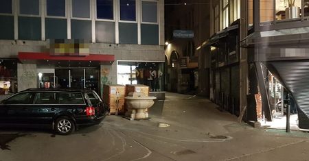 Staranowali wejście samochodem. Polacy obrabowali szwajcarskiego jubilera