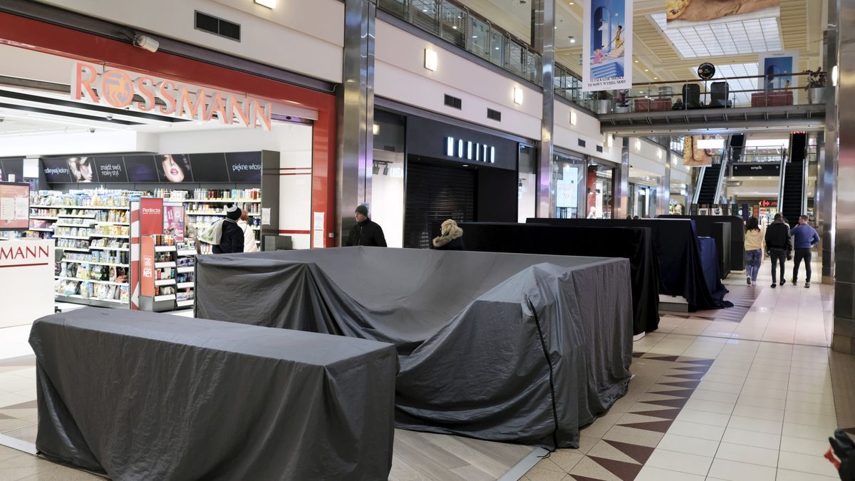 Koronawirus sprawił, że konsumpcja bardzo mocno zmniejszyła się.