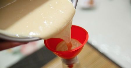 Jak szybko zrobić dużą ilość naleśników? Bez bałaganu i brudnych naczyń