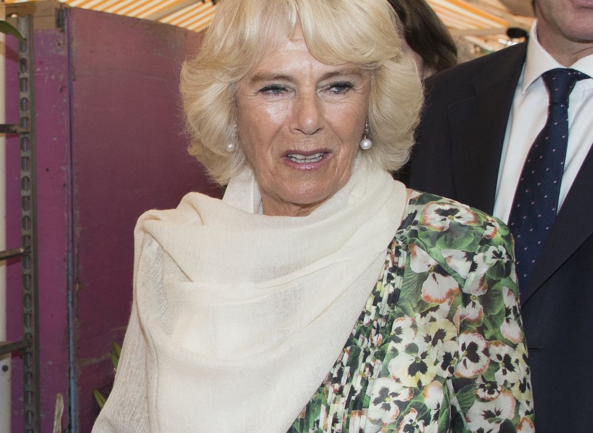 Księżna Camilla nie pojawi się na ślubie księżniczki Eugenii. Powodem może być Diana