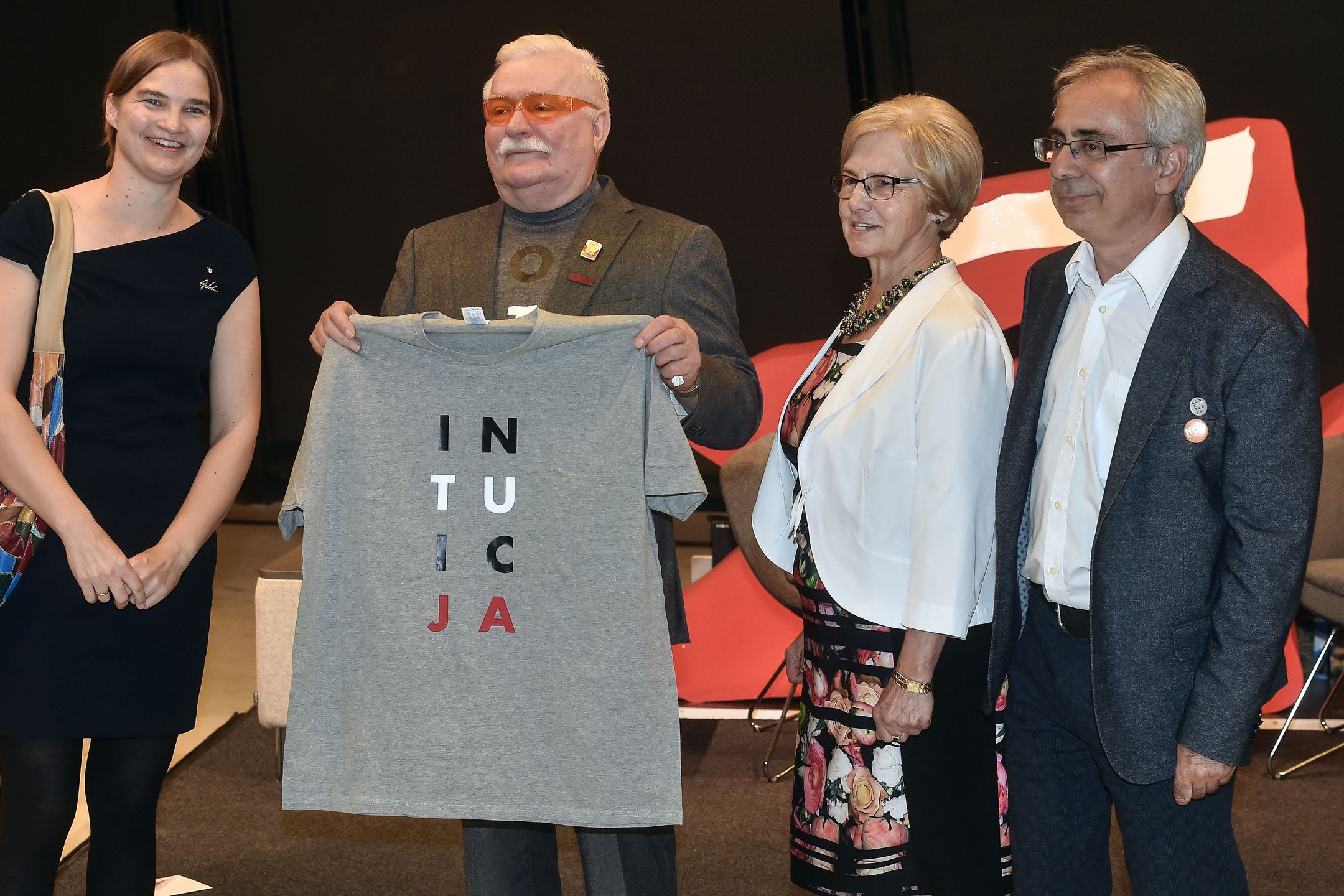 Gdansk, 29.09.2019 r. Uroczystosci w Europejskim Centrum Solidarnosci w Gdansku z okazji 76. rocznicy urodzin Lecha Walesy. N/z Lech Walesa, Danuta Walesa. Fot. Lukasz Dejnarowicz / FORUM 