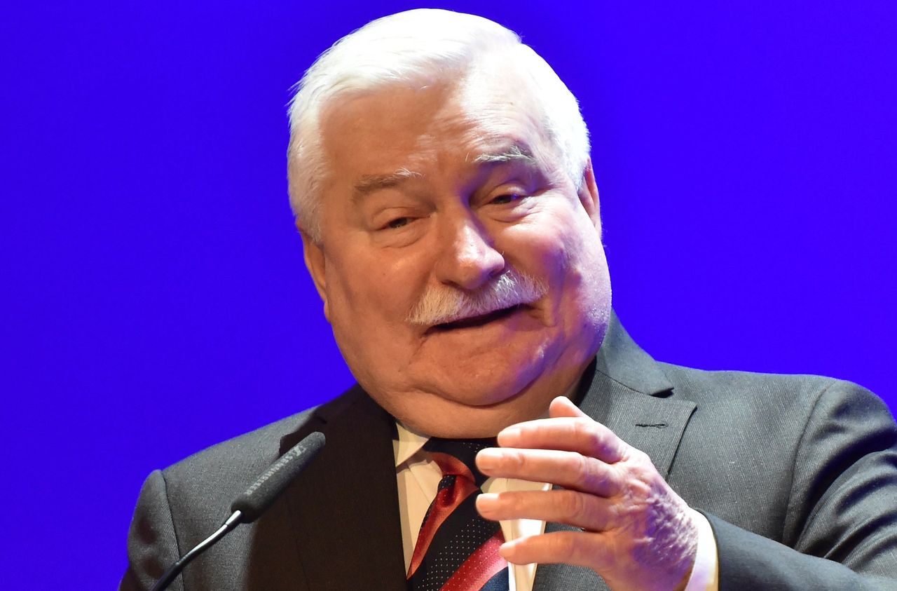 Wałęsa idzie do sądu z IPN. Odszkodowanie przekaże nauczycielom