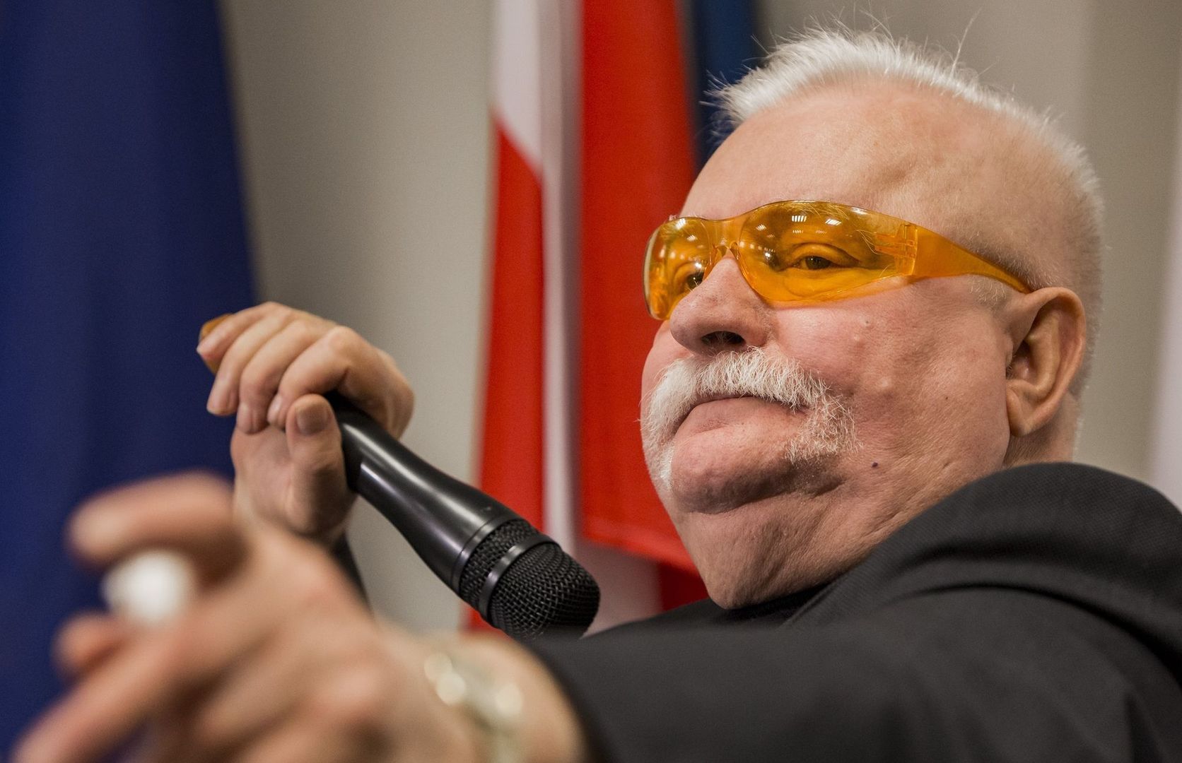 Lech Wałęsa chce rewolucji w UE. Polacy: Nie tędy droga [BADANIE]