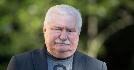 Lech Wałęsa ma 14 dni. Prof. Cenckiewicz żąda przeprosin