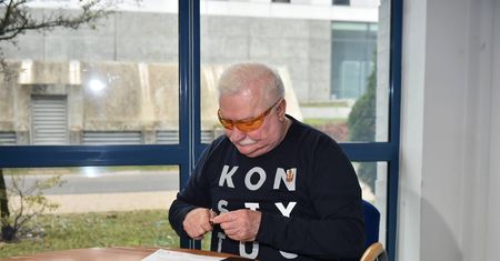 Lech Wałęsa apeluje do opozycji. "Każdy spór służy PiS"