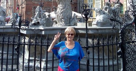 Danuta Wałęsa też walczy o "konstytucję". Pozuje do zdjęcia swojej córce