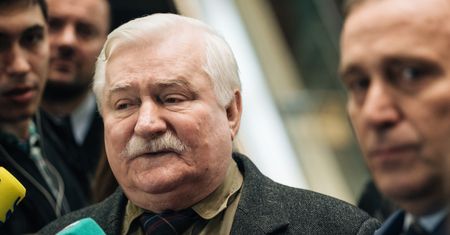 Lech Wałęsa będzie głosować na partię Władysława Kosiniaka-Kamysza? "Post skasowany"