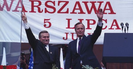 To moment, kiedy "KonsTYtucJA" nie przystoi. Nawet Wałęsie
